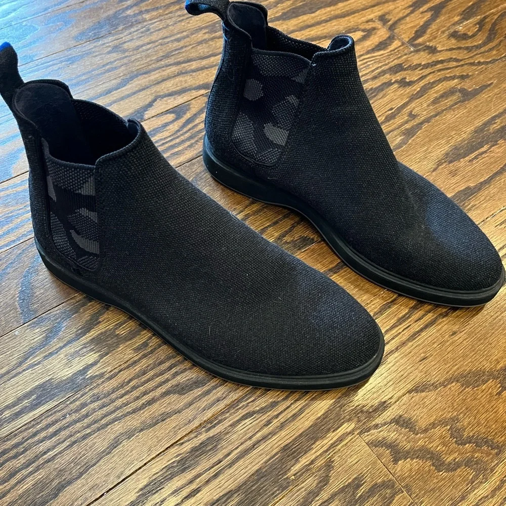 Rothy's Dark Gray Men's Chelsea Boots